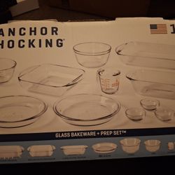 NEW-Anchor Hocking Cookware-$30
