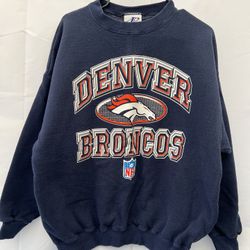Vintage Denver Broncos NFL Logo Athletic Crewneck Sweatshirt
