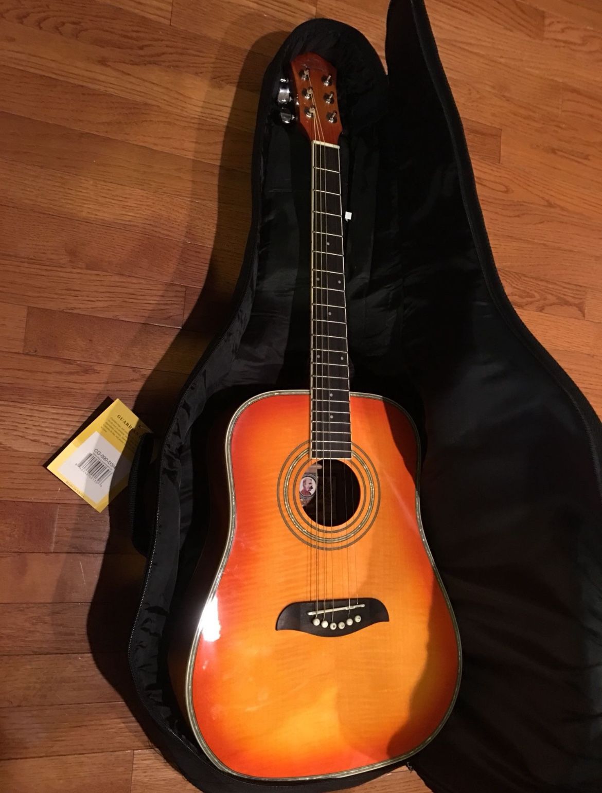 Oscar Schmidt 3/4 Acoustic Guitar With Case