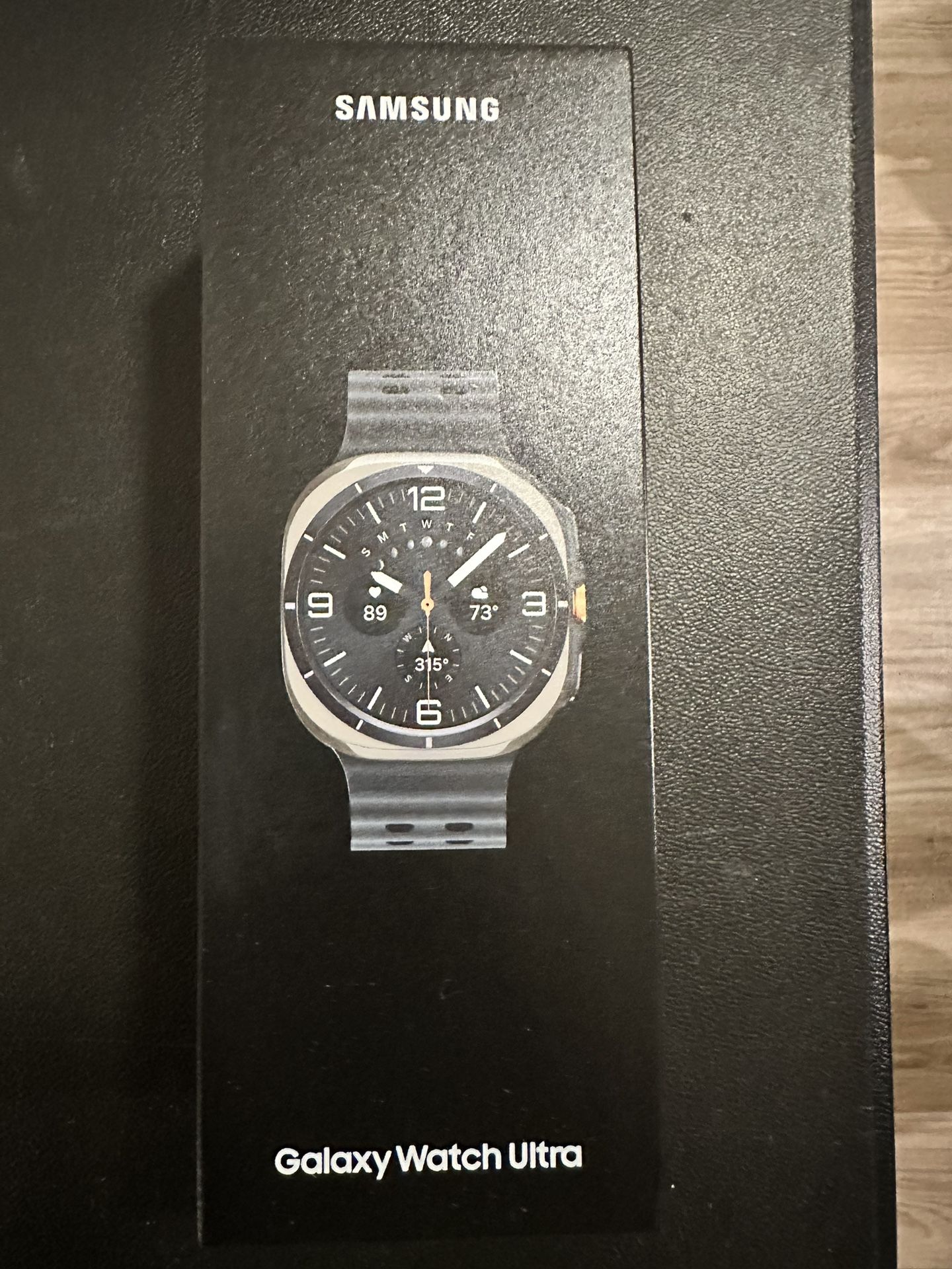 Samsung Galaxy Watch Ultra Titanium Silver