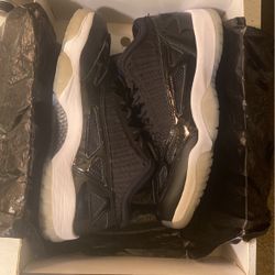 Air Jordan 11 Retro Low IE 