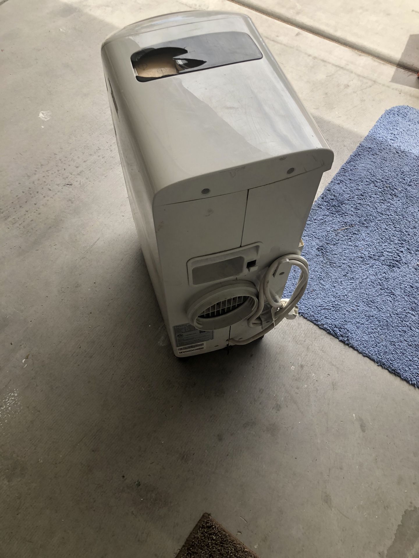 Air conditioner portable with filters