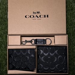 Coach wallet set 