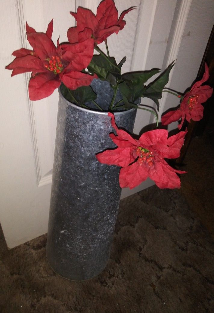 Large Metal Silver Vase For Flowers, Umbrellas, Etc