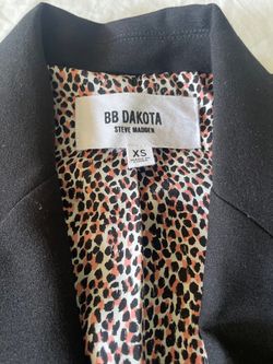 BB Dakota Black Blazer Leopard Print Lining