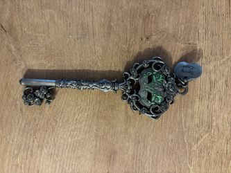 Litjoy ACOTAR Spring Court Key