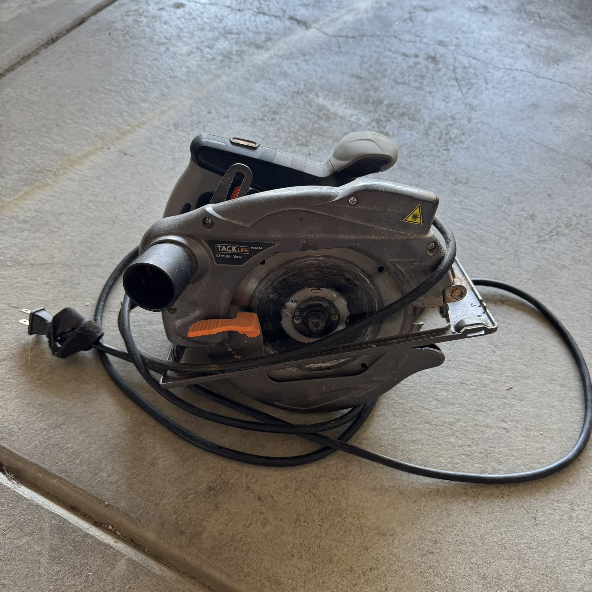 TACKLIFE 7.5" CIRCULAR SAW PES01A