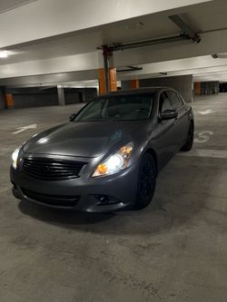 2011 Infiniti G37