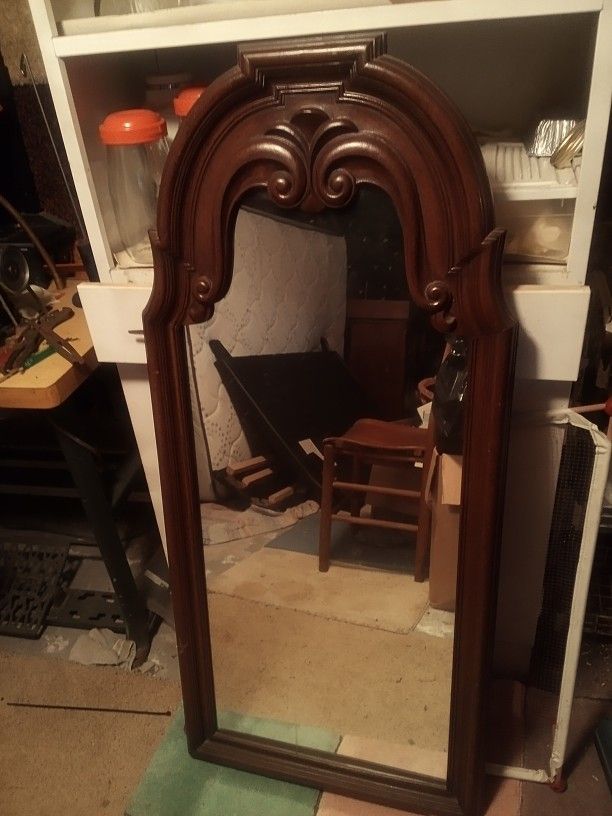 Stand-up Mirror