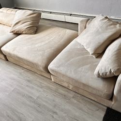 Rove Concepts Berlin 7 piece sectional