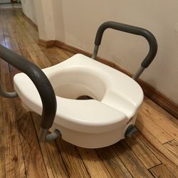 Toilet Handicap Seat 