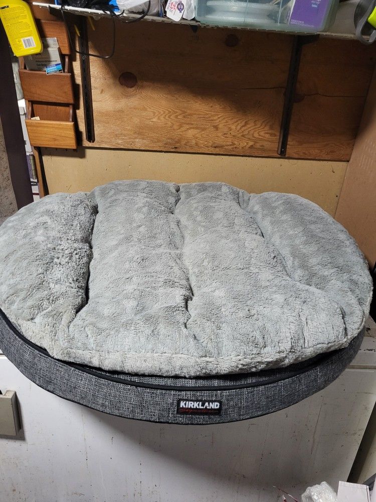 Large Dog Bed