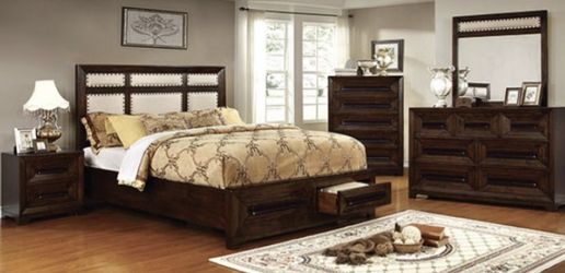 Queen Bedroom Set