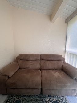 Very Comfortable Dual Reclining Sofa