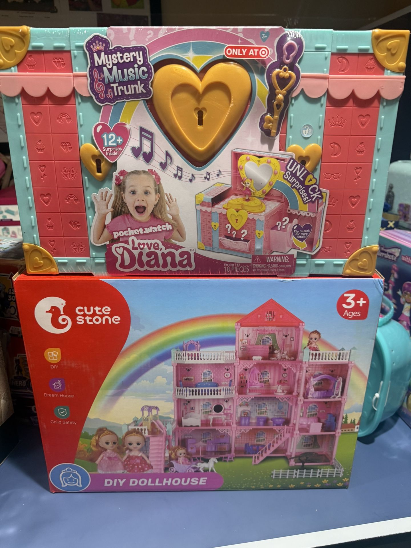 Doll House And Diana Musical Trunk