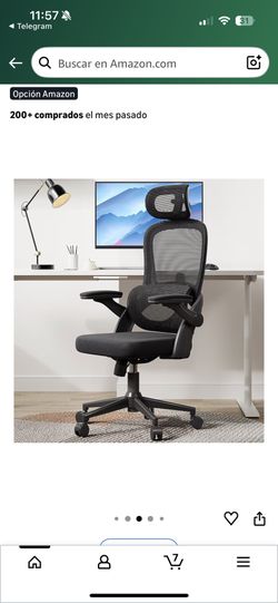 Ergonomic Office Chair with Lumbar Support & Headrest – Like New