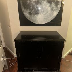 Free!!! Computer Desk With Storage and Hideaway Doors For Small Spaces (compact) 