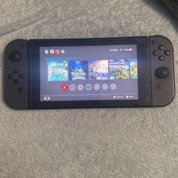 Nintendo Switch 