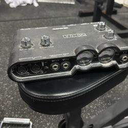Line 6 UX2 Audio Interface 