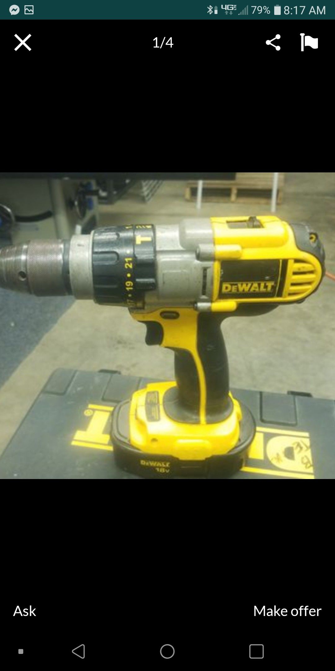 Dewalt 18 V Hammer drill, battery and charger