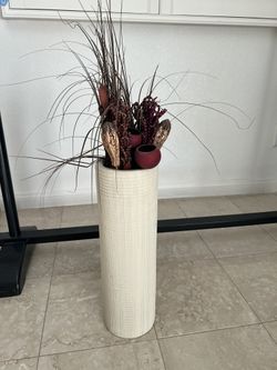 18 inch round white decorative vase with decorative plants