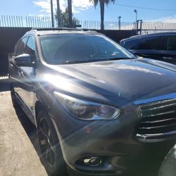 2015 Infinity Jx35