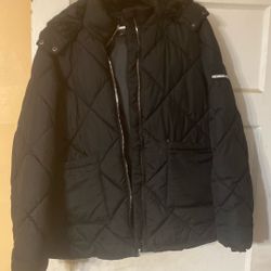  black chevron-quilted puffer jacket by Members Only,