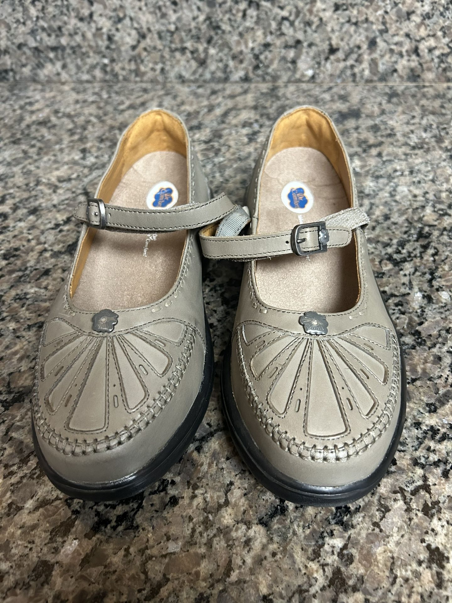 Women’s Orthopedic Shoes