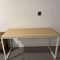 Dinning Table / Desk