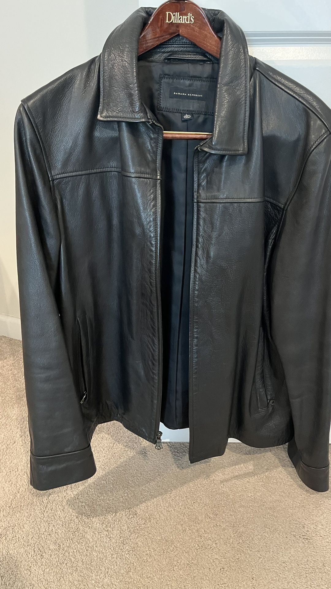 Men’s Authentic Leather Jacket