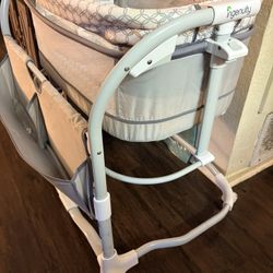 Bassinet 