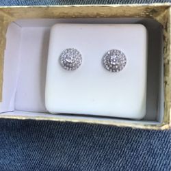 10k White Gold 1/4 Ct Diamond Earrings 