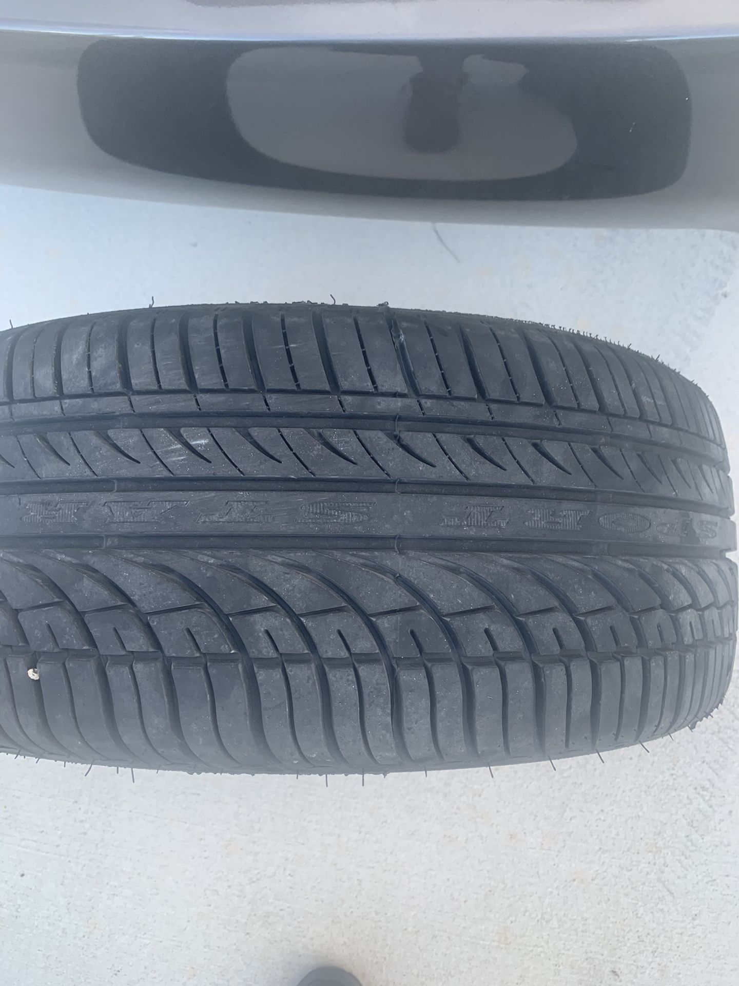 245/45/18 still like new tire less than 50 miles on it Fullway HP108 performance tire $60