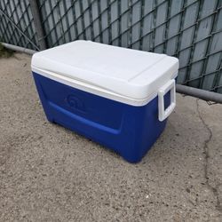 Igloo 48-Quart Insulated Chest Cooler