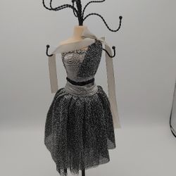Beautiful Mannequin Jewelry Holder 