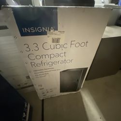 New Mini Fridge 