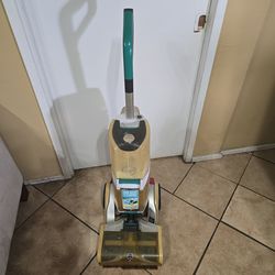 Hoover carpet cleaner