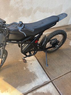 Great condition GT73 e-dirt bike (Less than 250 miles)