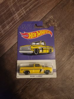 Hot Wheels '83 Chevy Silverado Die-Cast