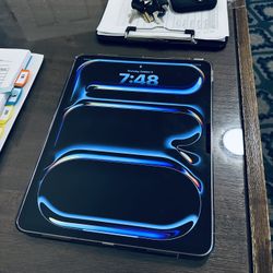 IPAD PRO M4 13” 256GB T MOBILE NO OFFERS 