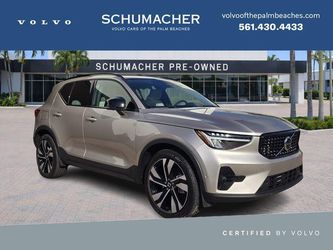2023 Volvo XC40