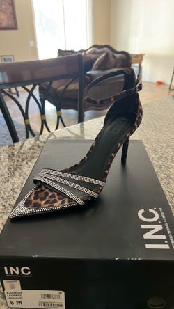 I.N.C woman shoes