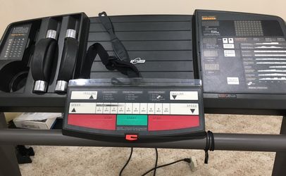 Healthrider Softstrider s500xi Foldable Treadmill Handweights Chest Sensor Walking Machine for Sale in Hinsdale IL OfferUp