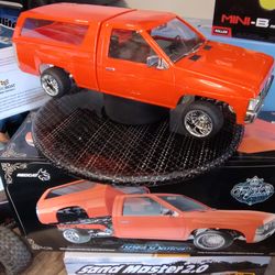 Redcat racing 1993 Nissan hardbody founders edition dancing bed RC lowrider brand new in a box $649 plus tax