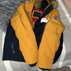 Tommy Hilfiger Jacket 