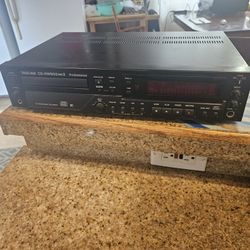 Tascam CD Player/ Recorder