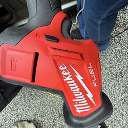 Fuel M18 Milwaukee  Hacksaw 