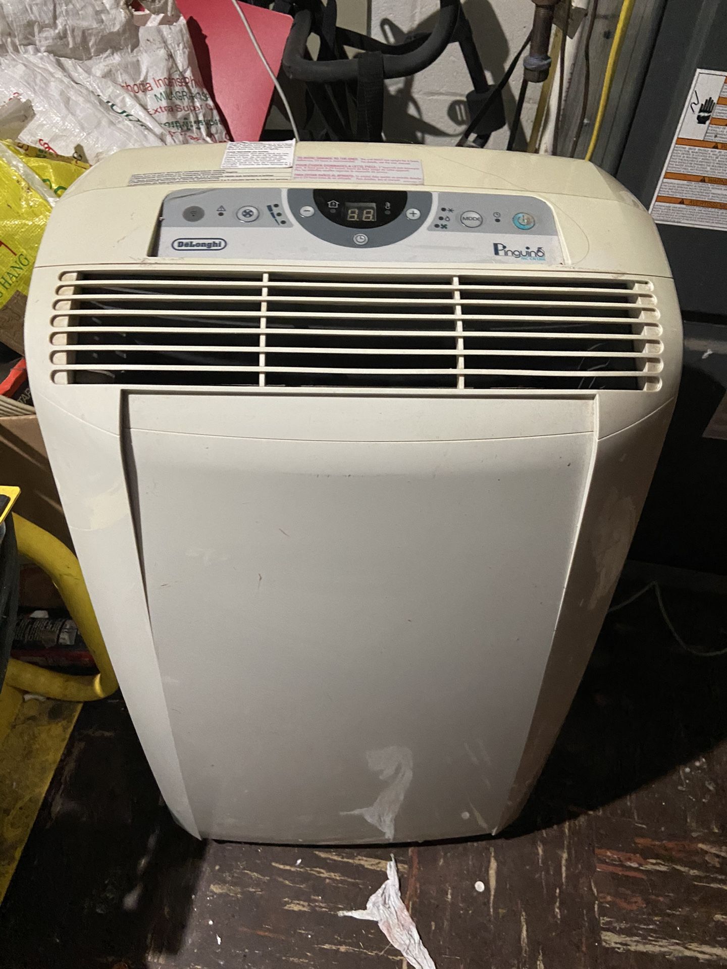 Portable AC Delonghi 