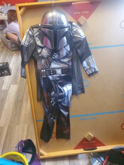 Mandolorian costume size sm 4-6