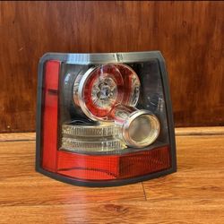 OEM 2010-2013 Land Rover Range Rover Sport Left Rear Driver Side Taillight